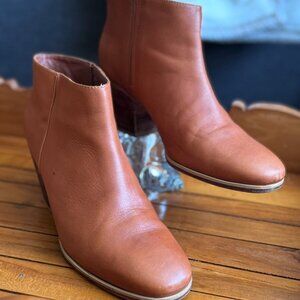 Rachel Comey Leather Bootie, in Caramel, Size 9M